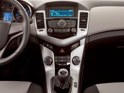 2011 Chevrolet Cruze LT w/1LT FWD
