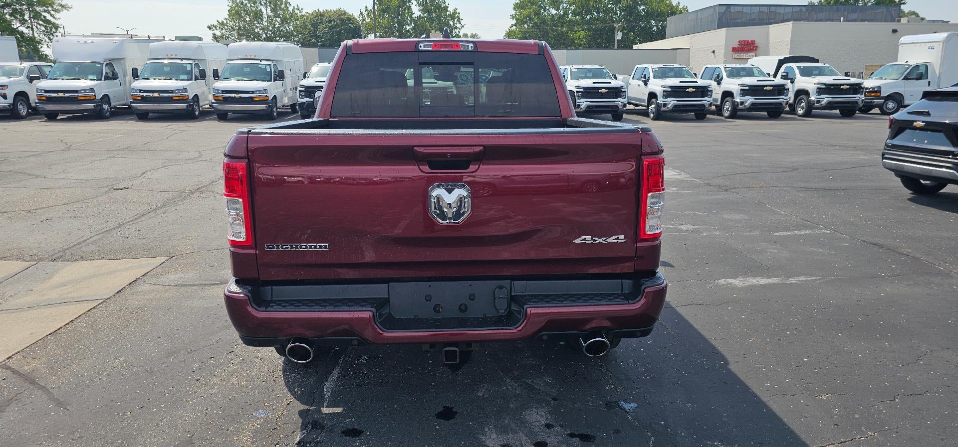 2021 RAM 1500 Big Horn Crew Cab 4x4 5'7" Box 4WD