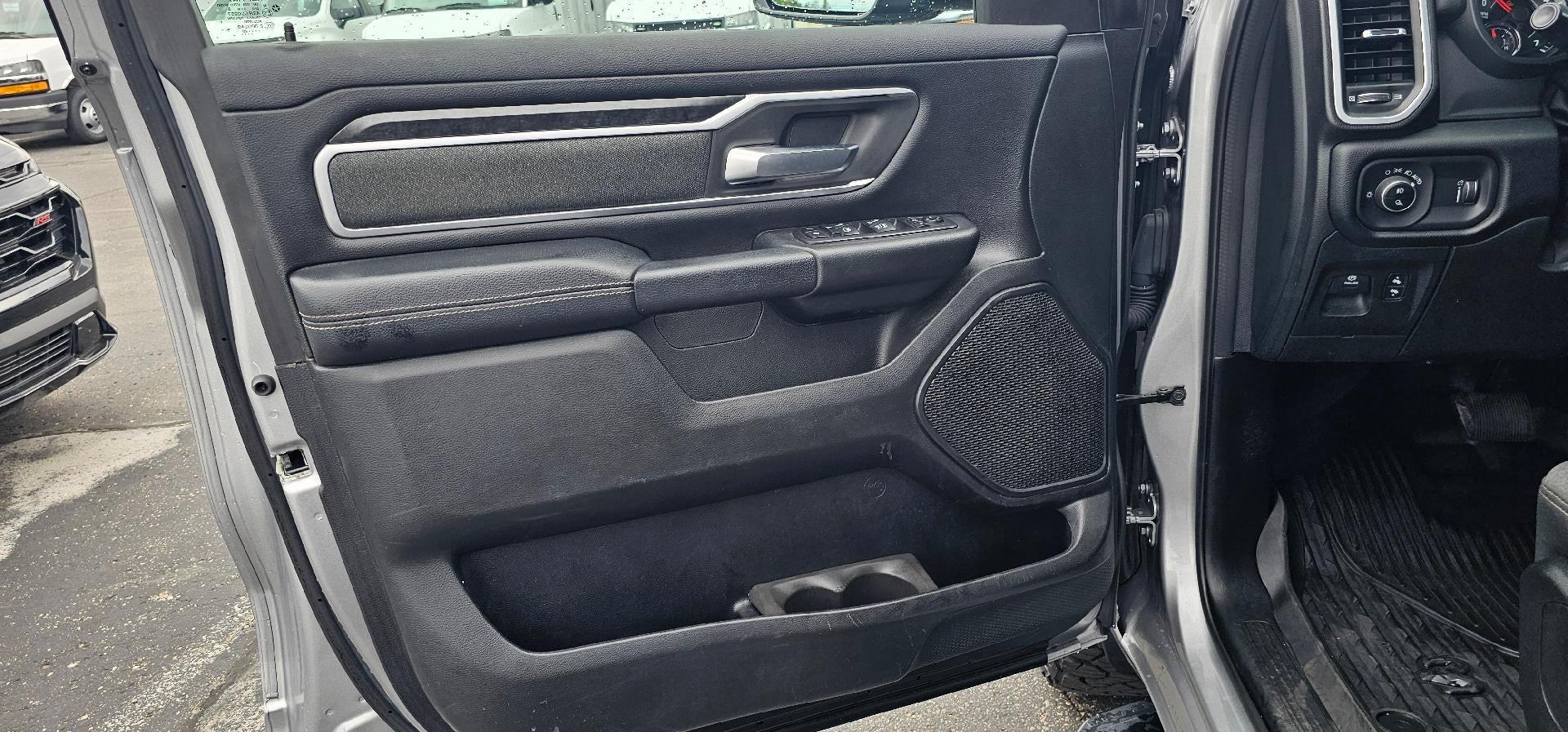 2020 RAM 1500 Big Horn Crew Cab 4x4 5'7" Box 4WD