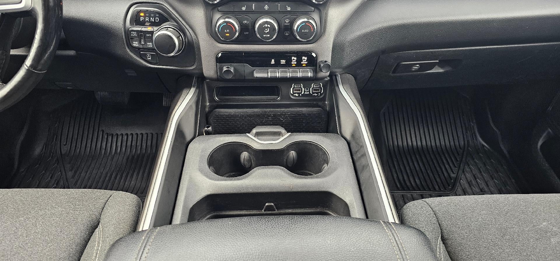 2020 RAM 1500 Big Horn Crew Cab 4x4 5'7" Box 4WD