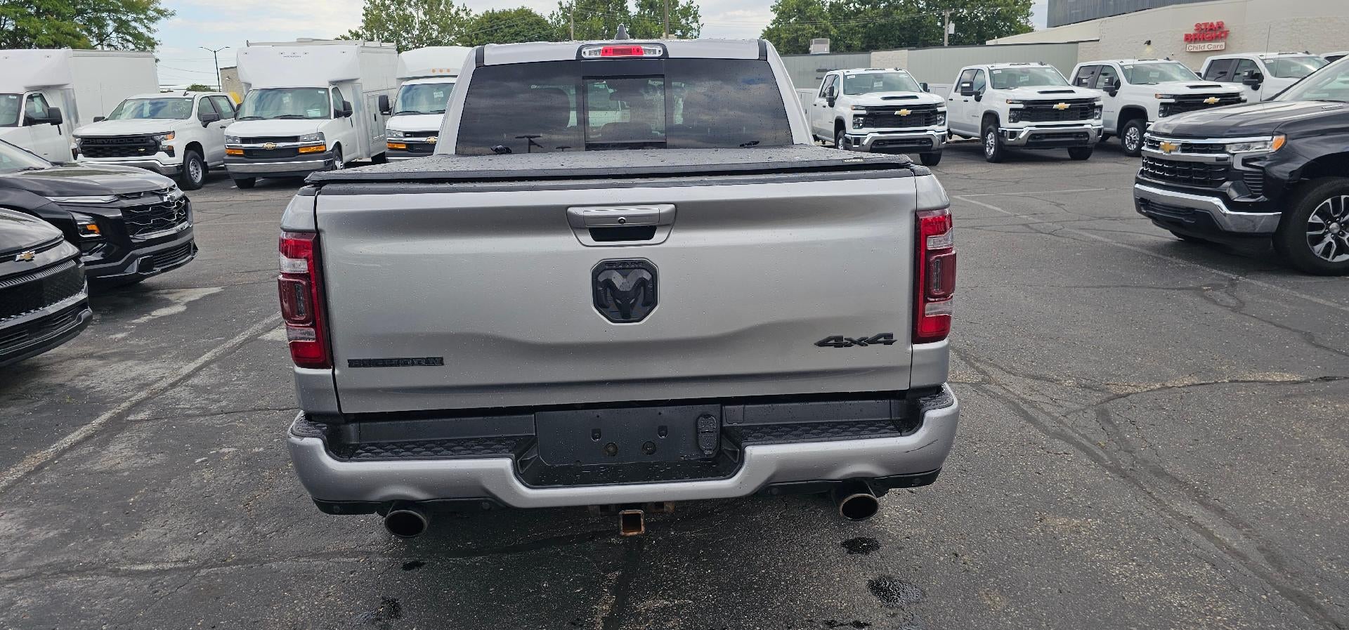 2020 RAM 1500 Big Horn Crew Cab 4x4 5'7" Box 4WD
