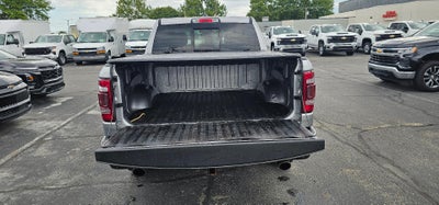 2020 RAM 1500 Big Horn Crew Cab 4x4 5'7" Box 4WD