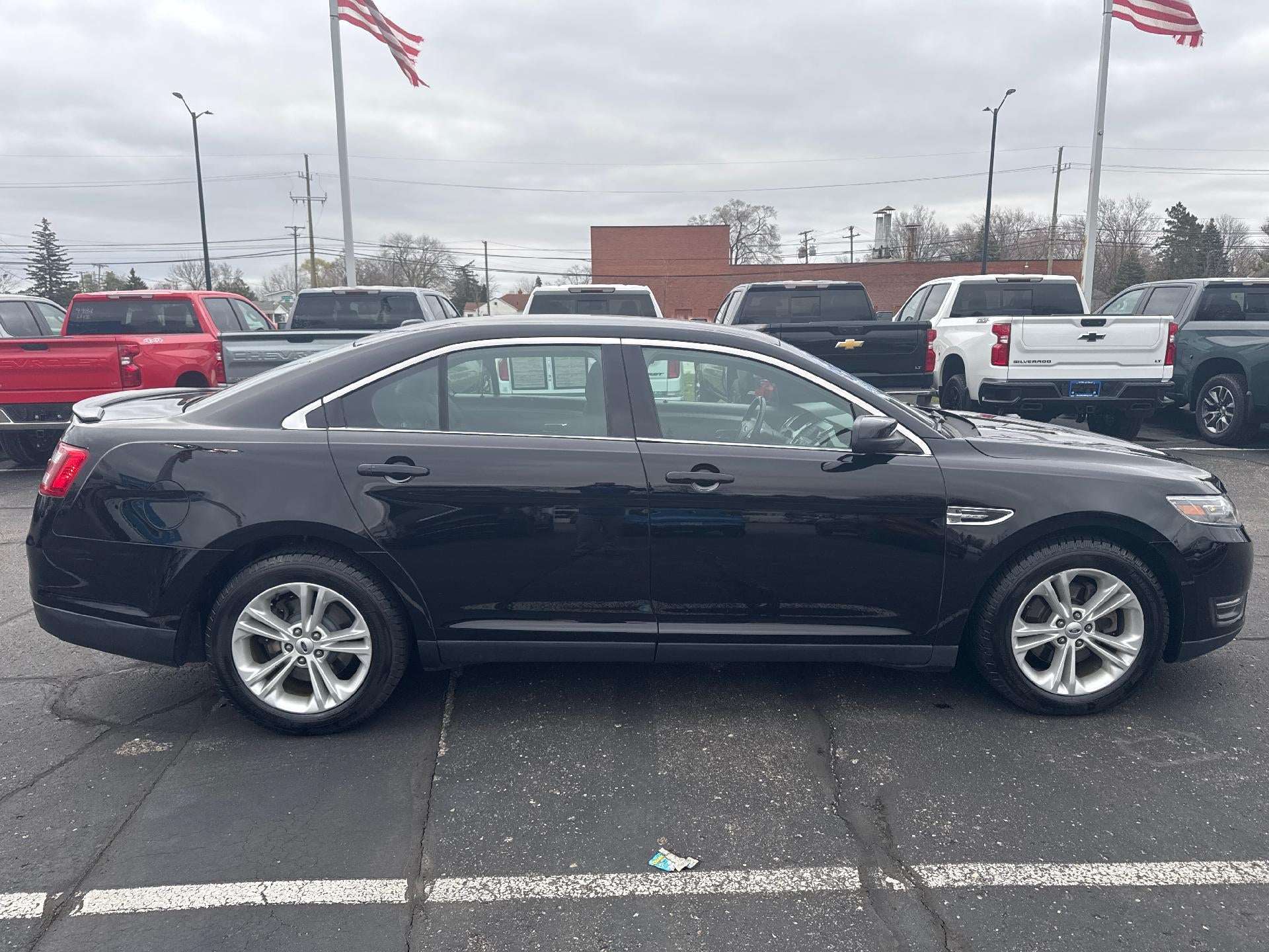 2016 Ford Taurus SEL FWD