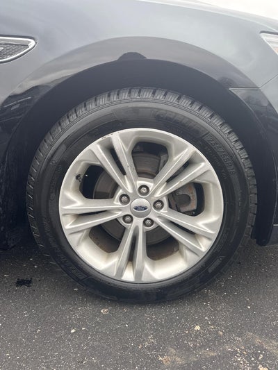 2016 Ford Taurus SEL FWD