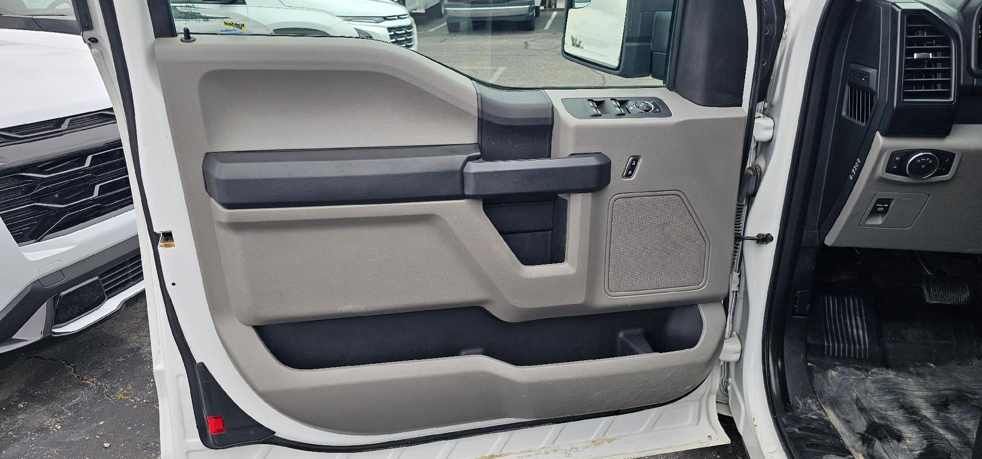 2016 Ford F-150 XL RWD