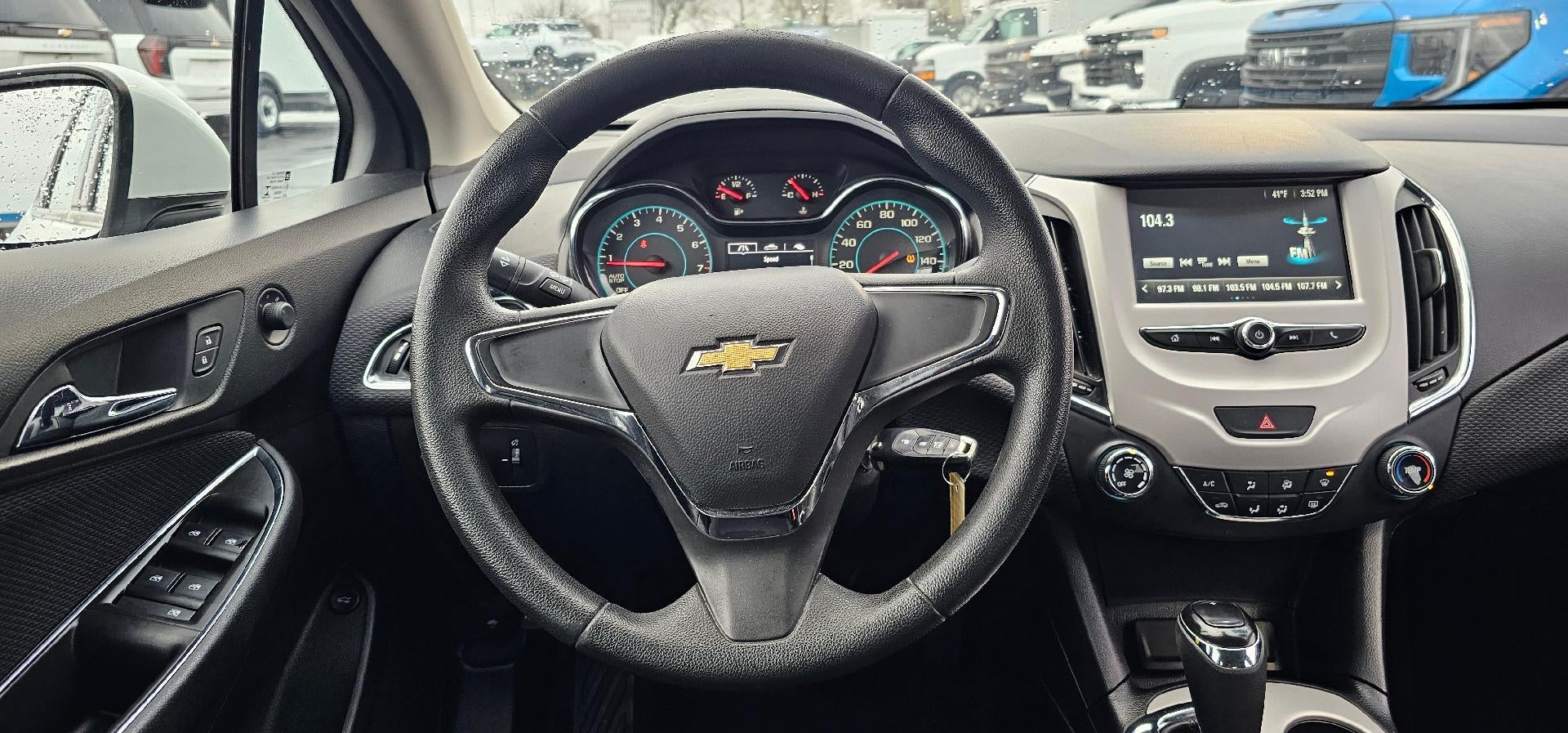 2017 Chevrolet Cruze LS