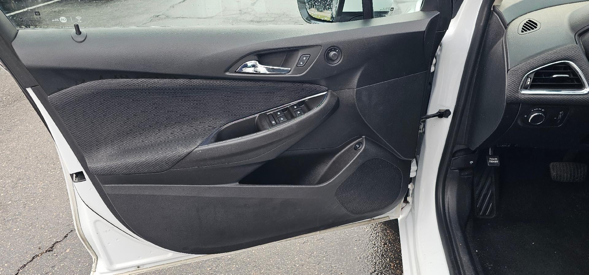 2017 Chevrolet Cruze LS