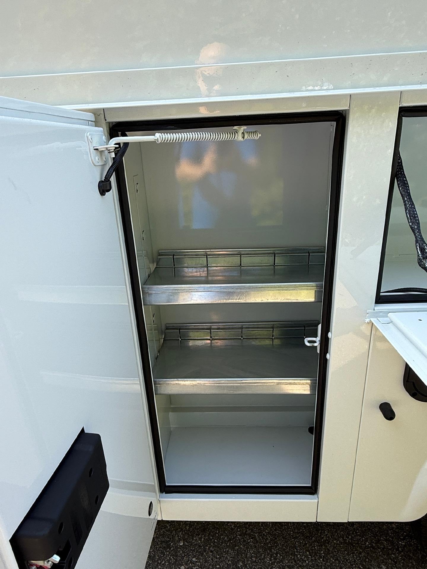 2025 Chevrolet Express Cutaway 3500 Base