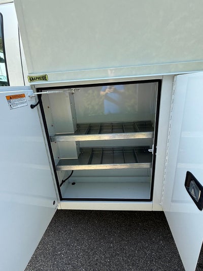 2025 Chevrolet Express Cutaway 3500 Base