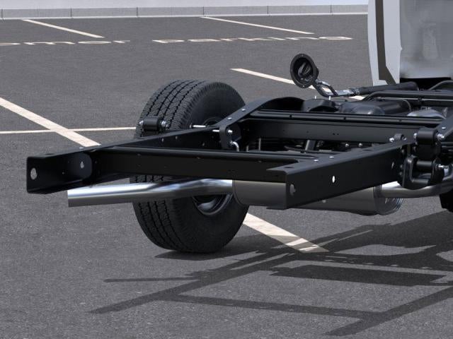 2025 Chevrolet Express Cutaway 3500 Base