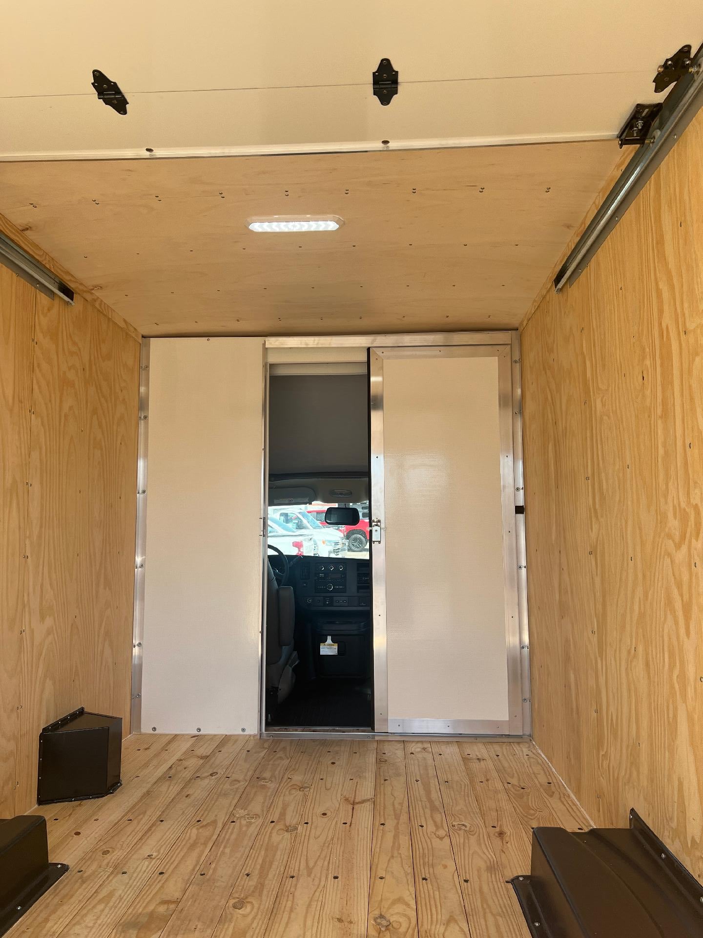 2025 Chevrolet Express Cutaway 3500 Base