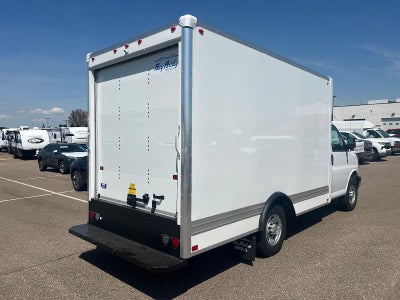 2025 Chevrolet Express Cutaway 3500 Base