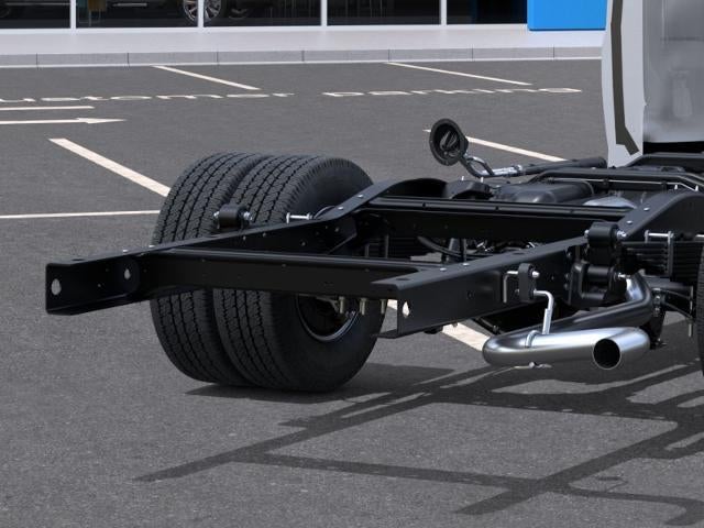 2025 Chevrolet Express Cutaway 3500 1WT RWD