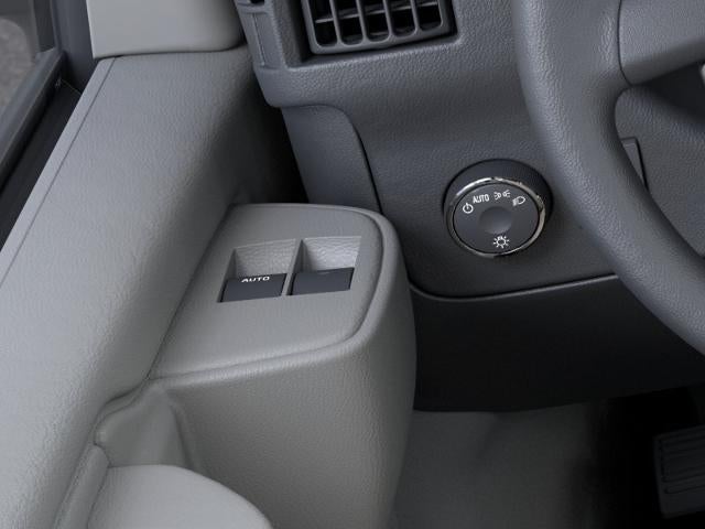 2025 Chevrolet Express Cutaway 3500 1WT RWD