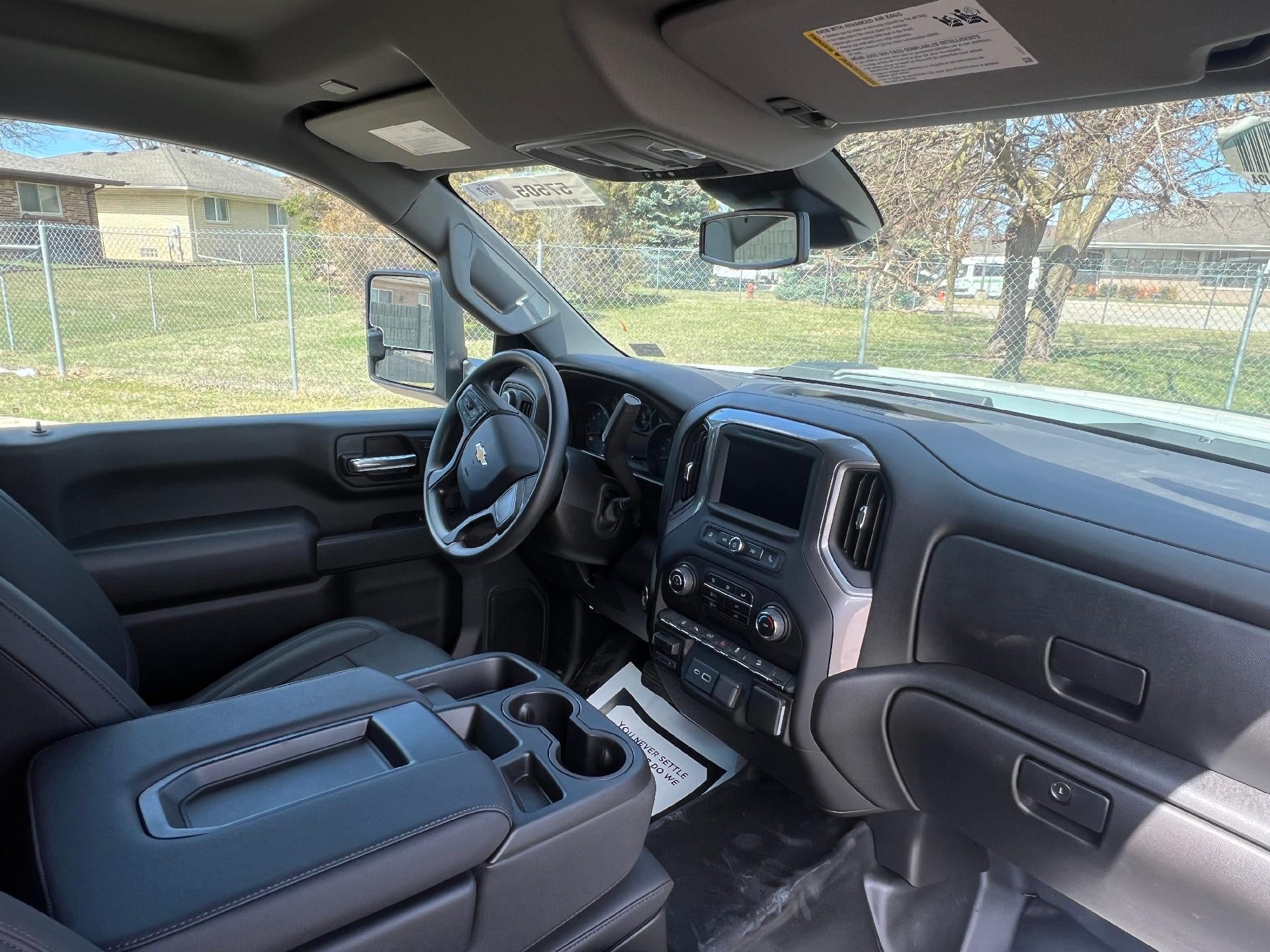 2025 Chevrolet Silverado 3500 HD WT