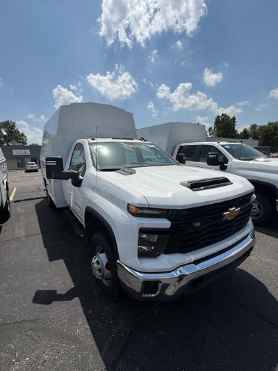 2026 Chevrolet Silverado 3500 HD Chassis Cab Work Truck 4WD