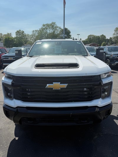 2025 Chevrolet Silverado 3500 HD Chassis Cab Work Truck
