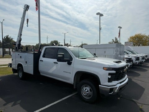 2025 Chevrolet Silverado 3500 HD Chassis Cab Work Truck