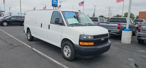 2018 Chevrolet Express Cargo 2500 Work Van RWD