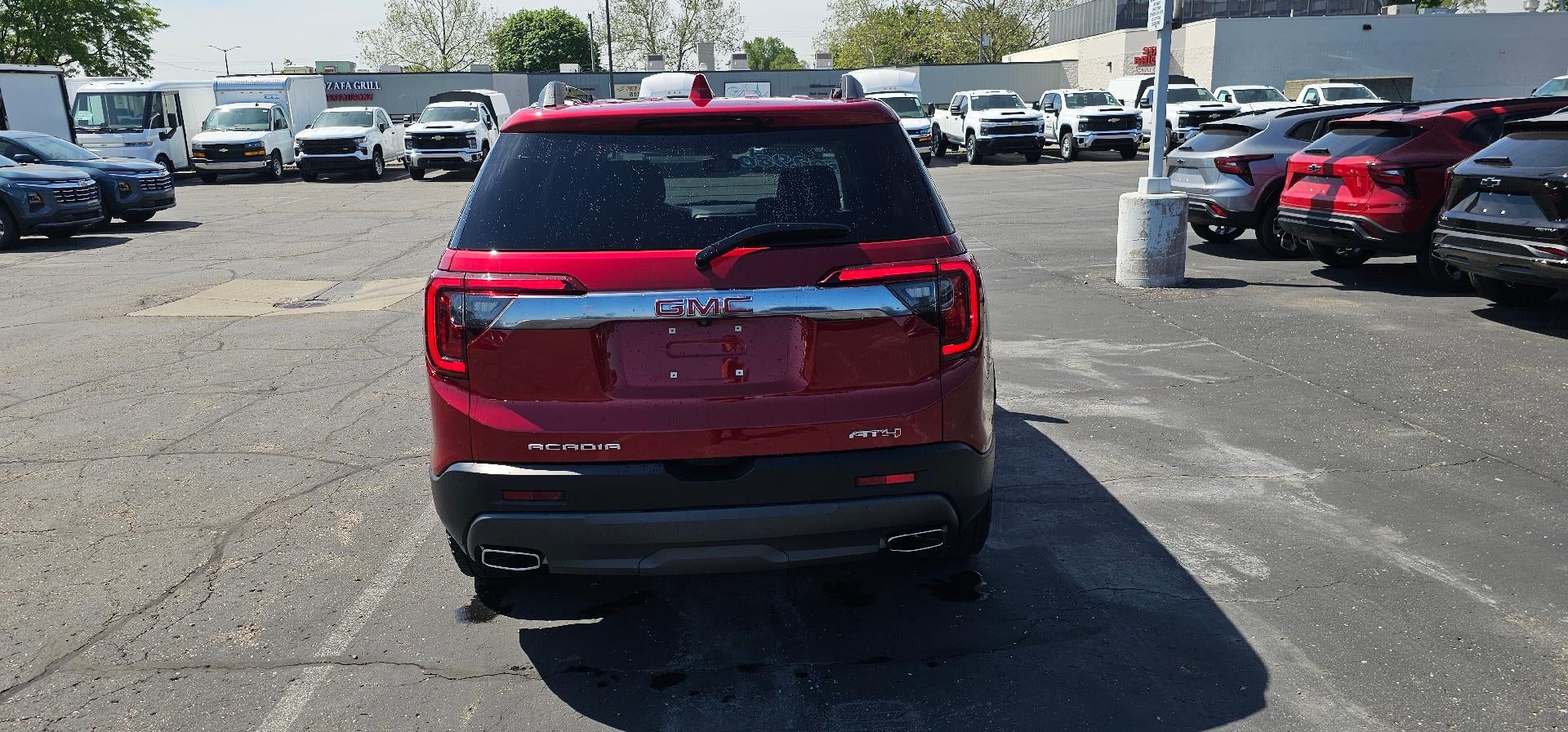 2023 GMC Acadia AT4 AWD
