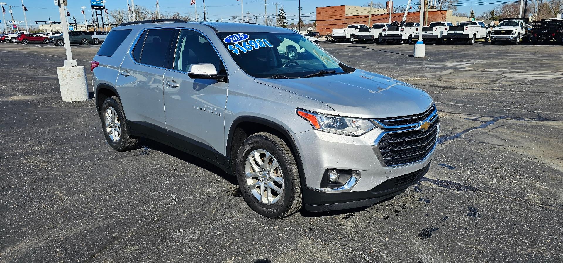 2019 Chevrolet Traverse LT Cloth FWD