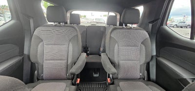 2023 Chevrolet Traverse LT Cloth FWD