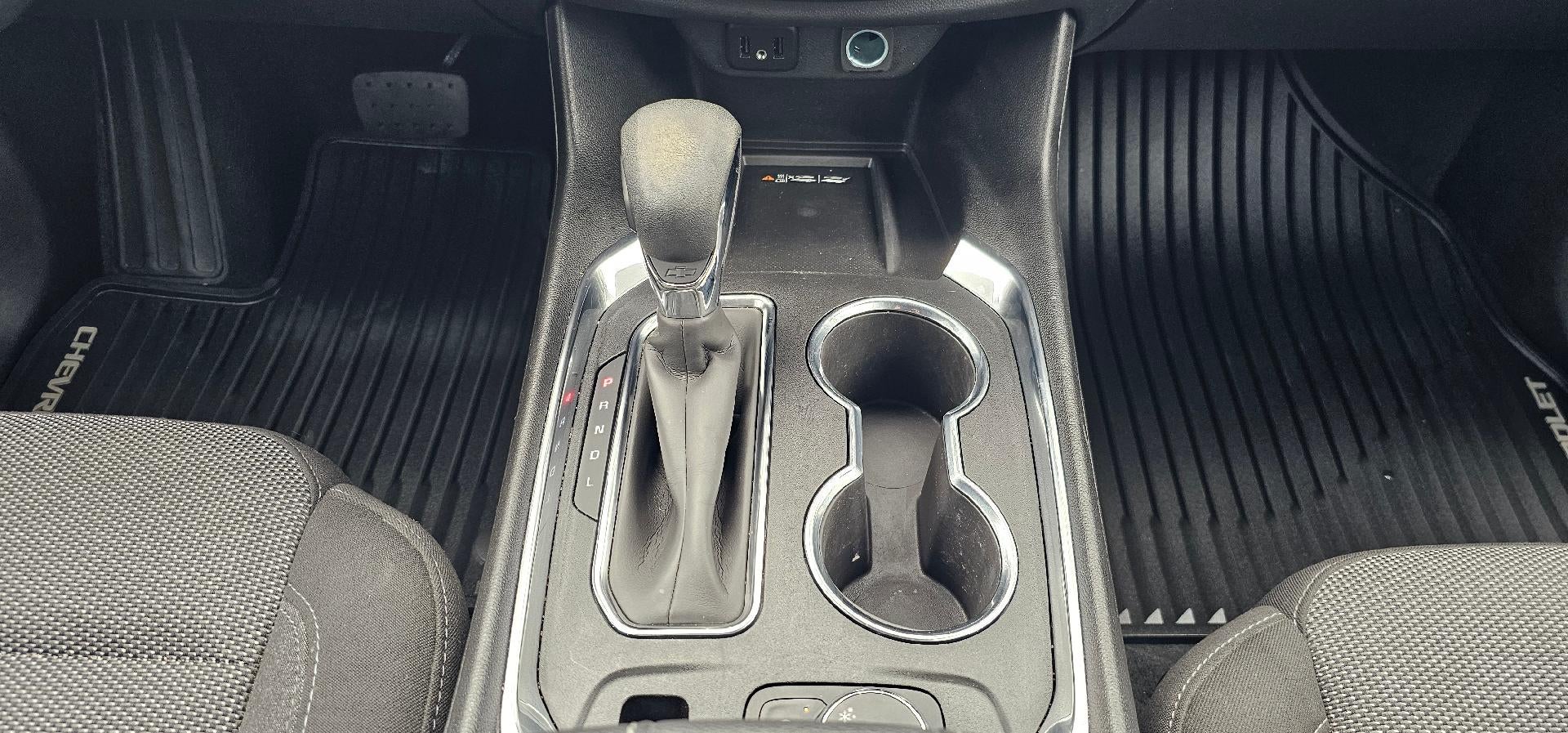 2023 Chevrolet Traverse LT Cloth FWD
