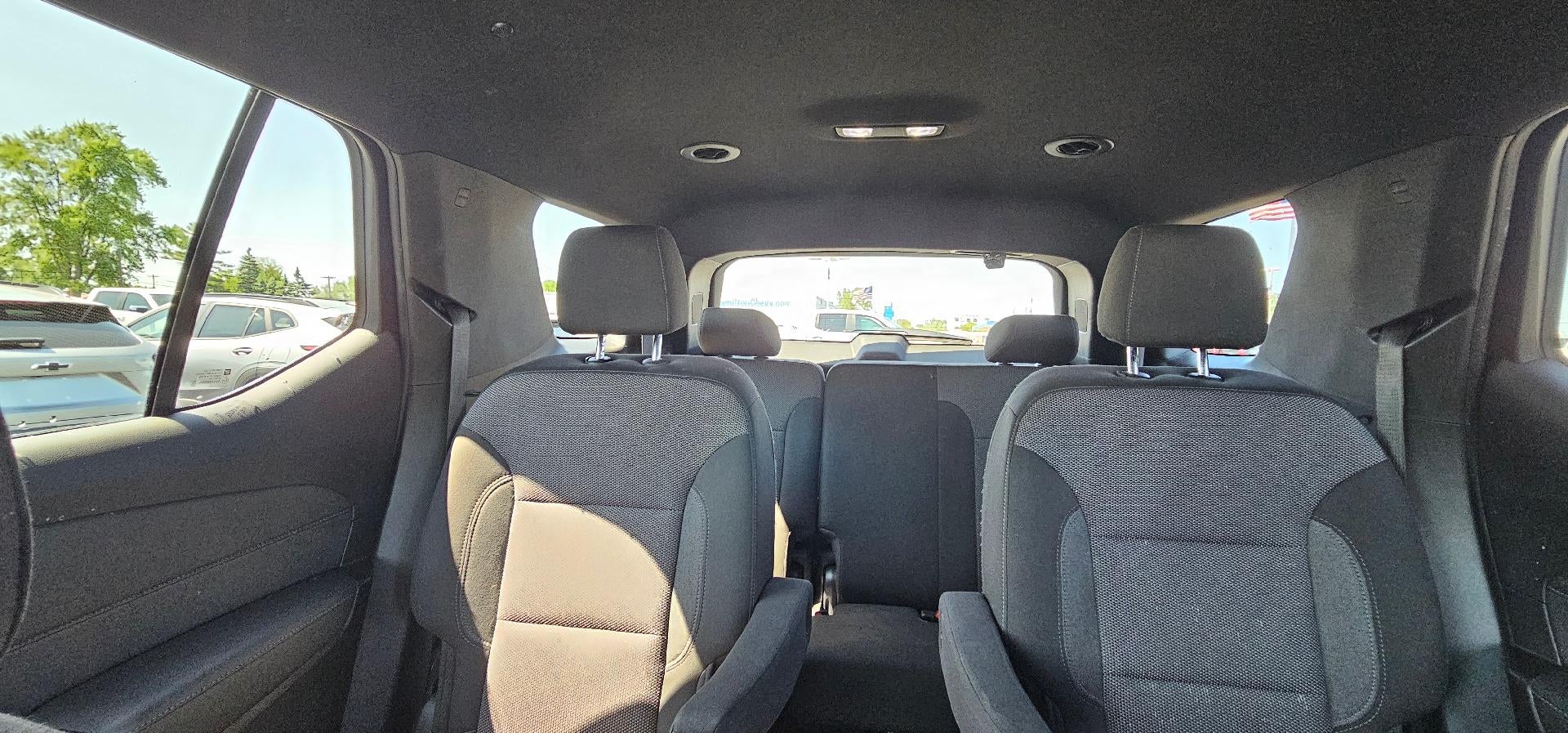 2023 Chevrolet Traverse LT Cloth FWD