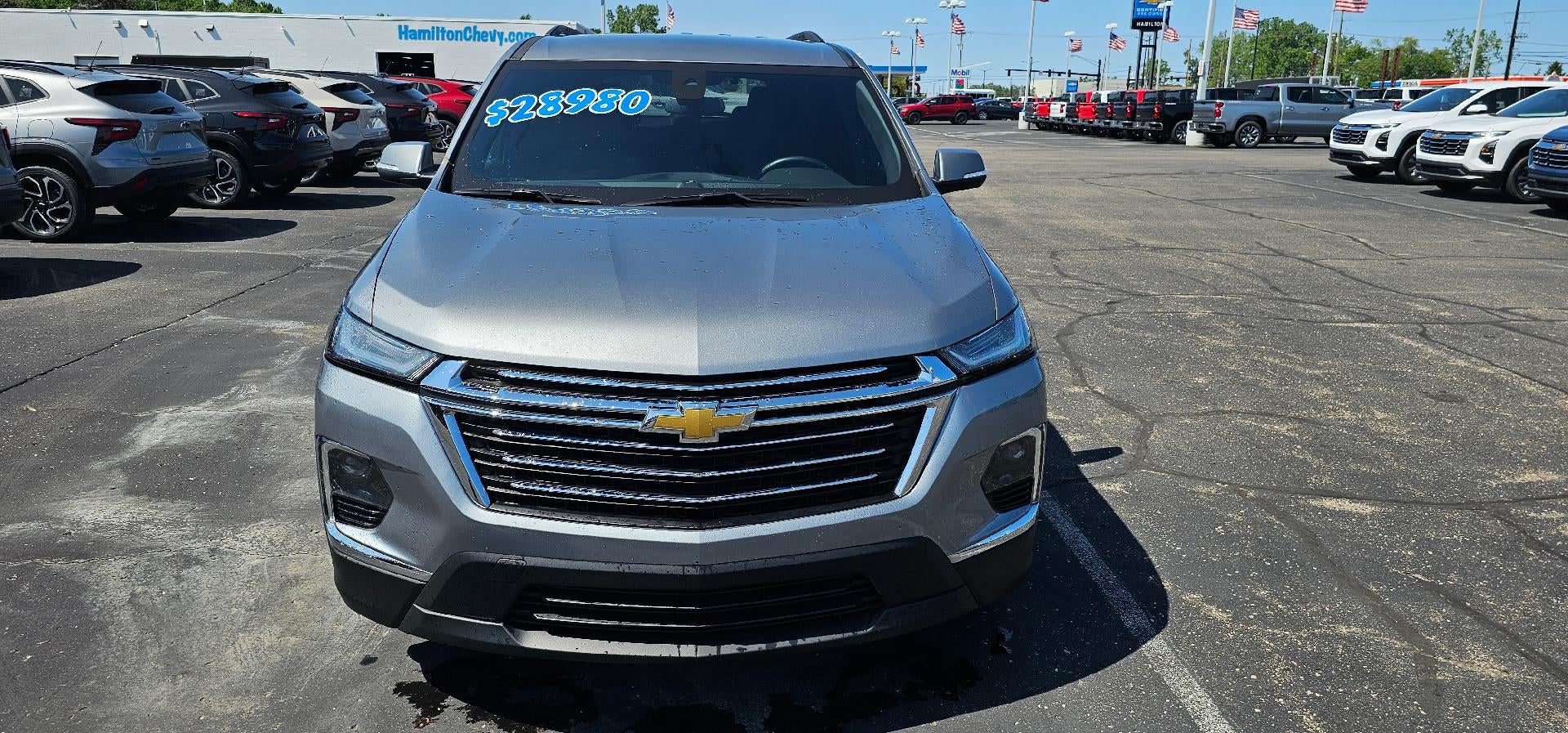 2023 Chevrolet Traverse LT Cloth FWD