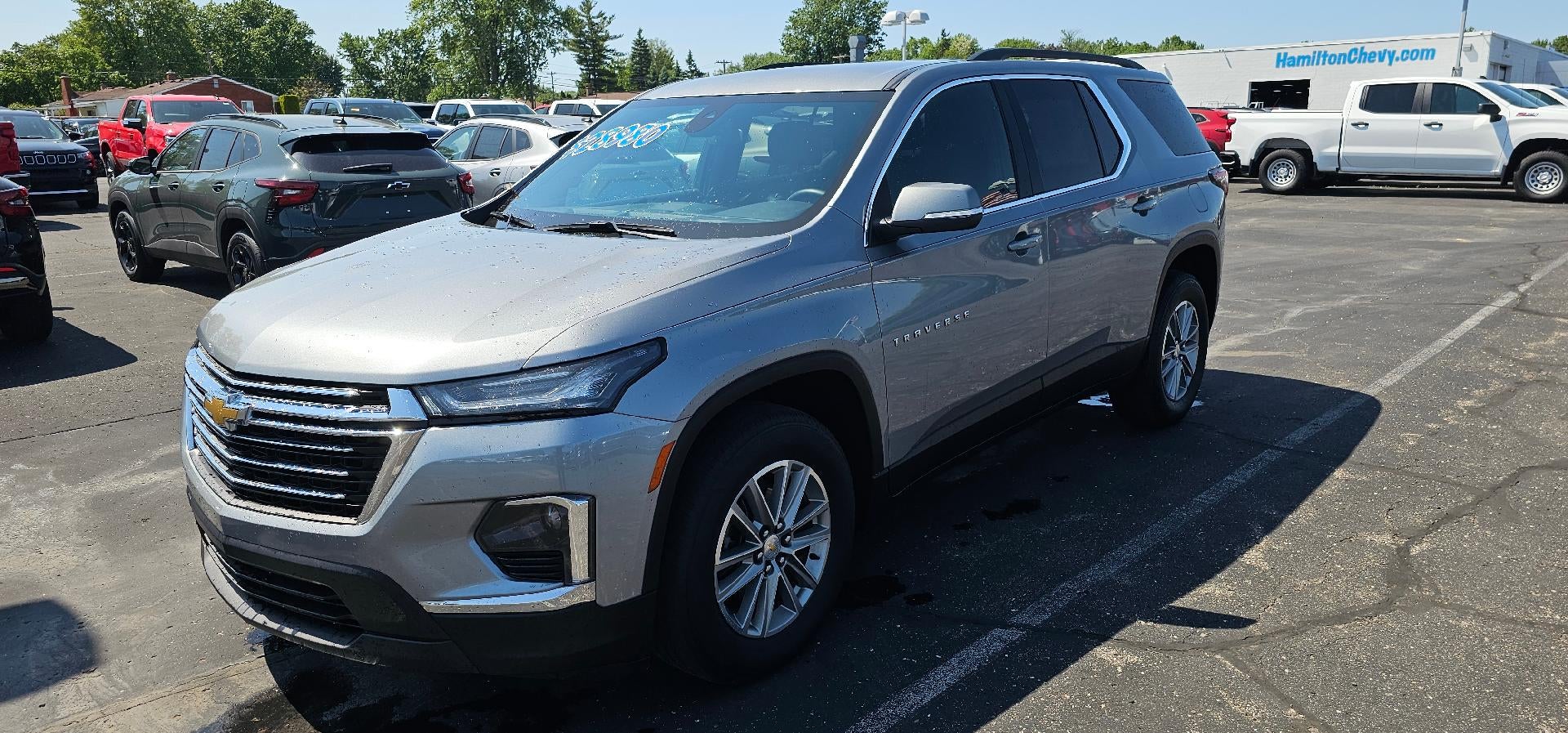 2023 Chevrolet Traverse LT Cloth FWD