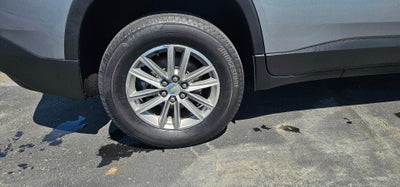 2023 Chevrolet Traverse LT Cloth FWD