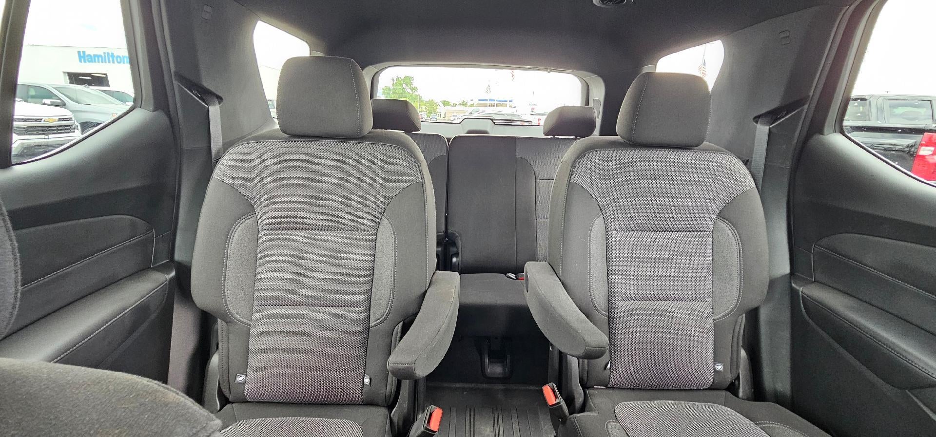 2023 Chevrolet Traverse LT Cloth FWD
