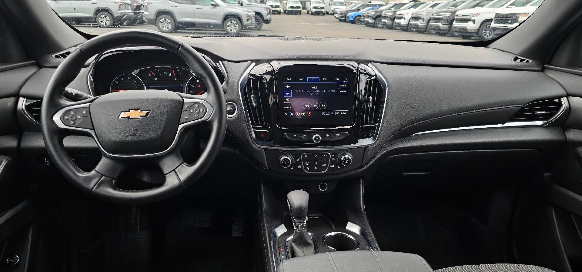 2023 Chevrolet Traverse LT Cloth FWD
