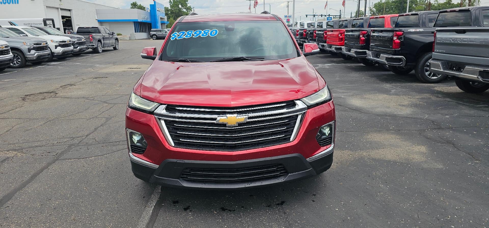 2023 Chevrolet Traverse LT Cloth FWD