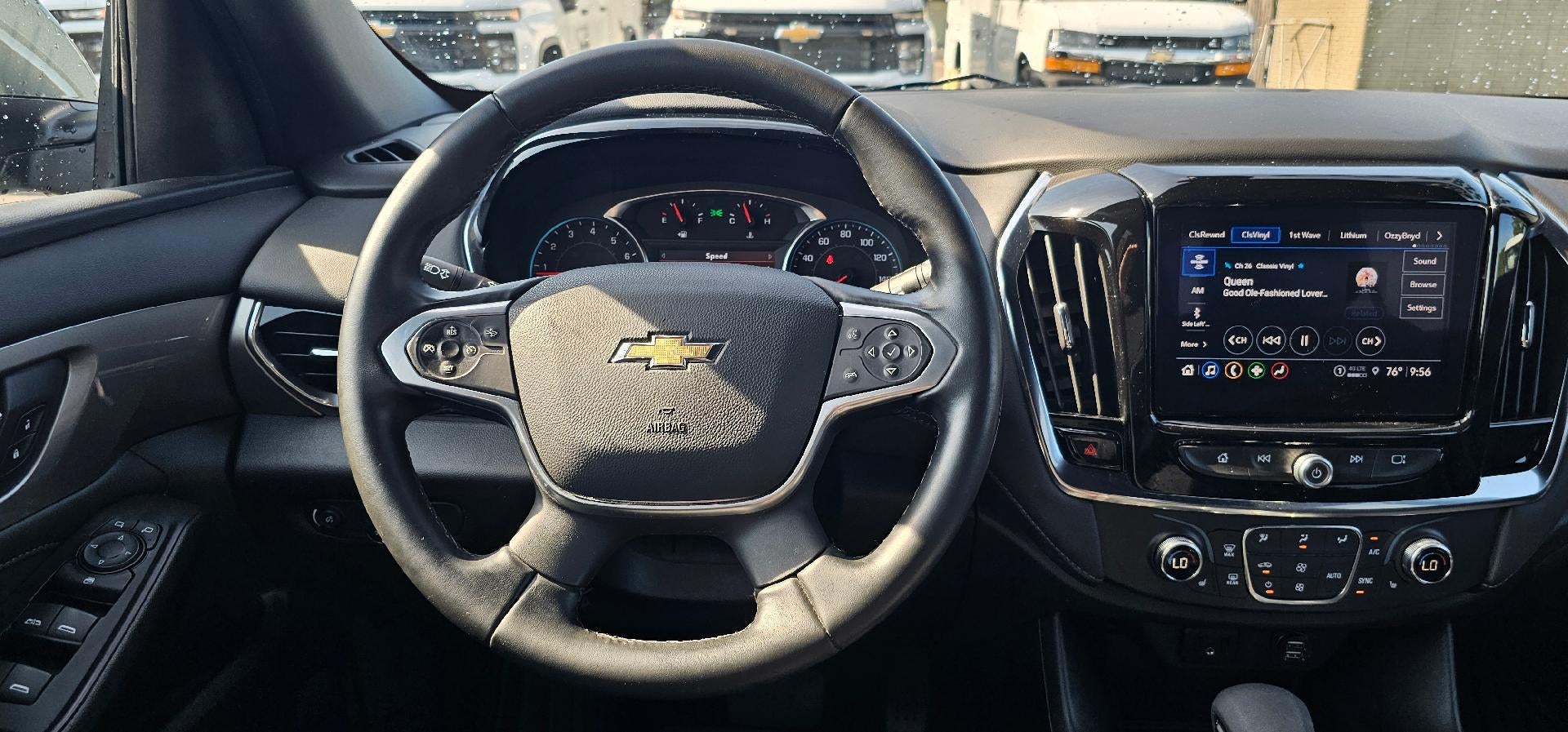 2023 Chevrolet Traverse LT Cloth FWD