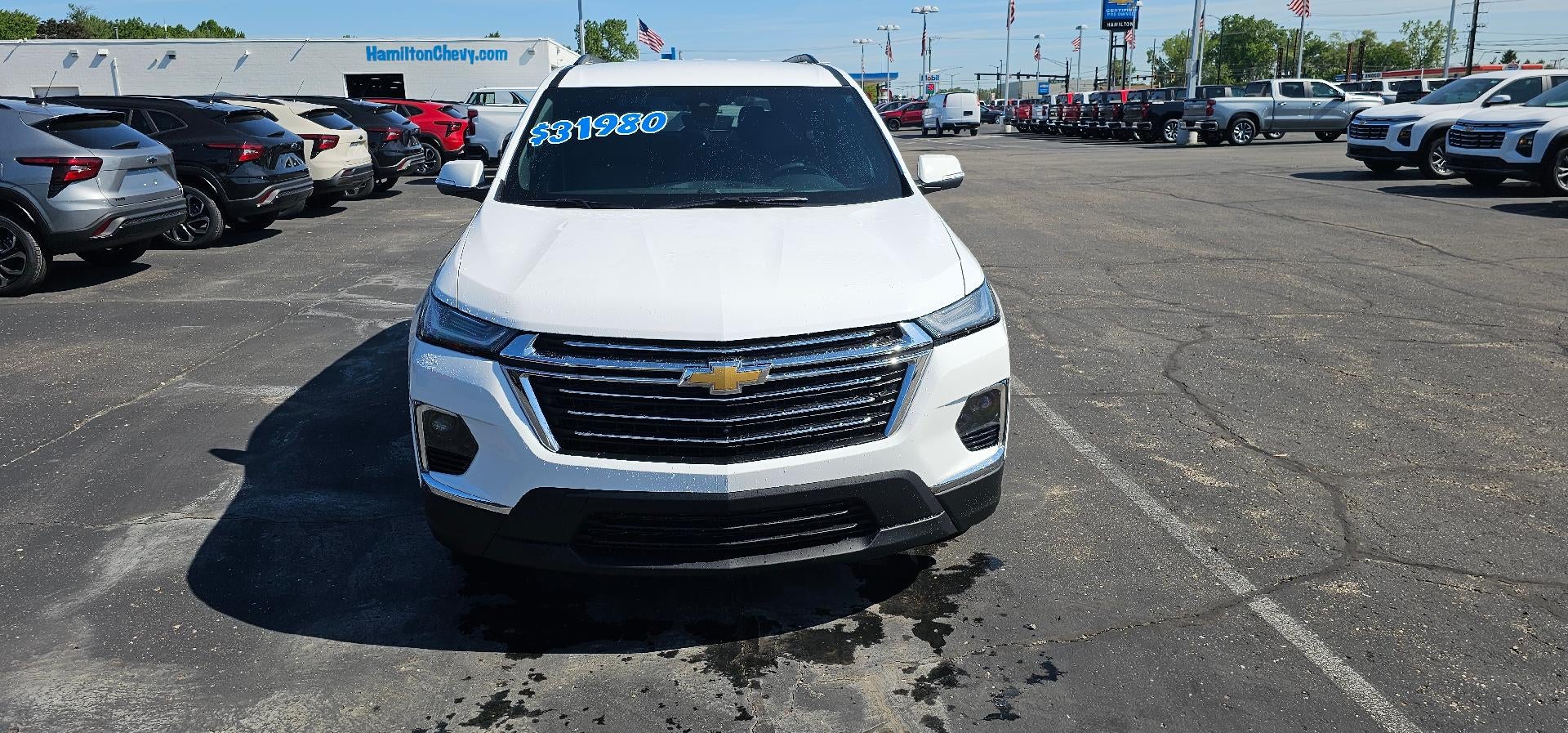 2023 Chevrolet Traverse LT Leather FWD
