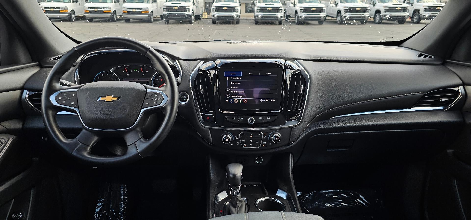 2023 Chevrolet Traverse LT Leather FWD