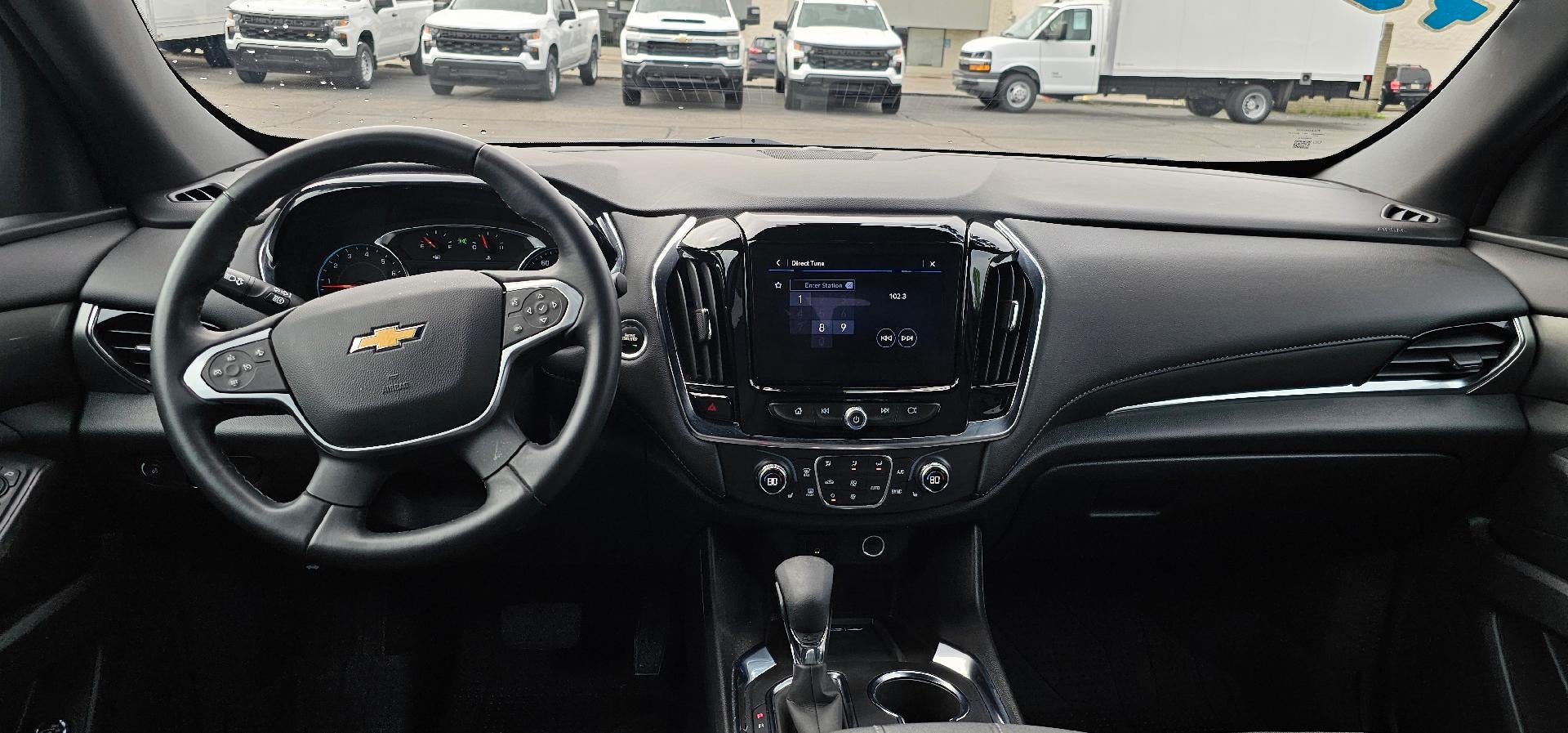 2023 Chevrolet Traverse LT Cloth AWD