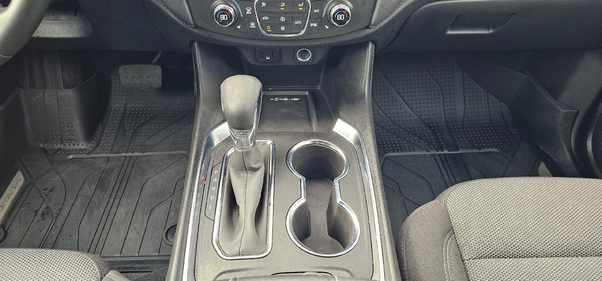 2023 Chevrolet Traverse LT Cloth AWD
