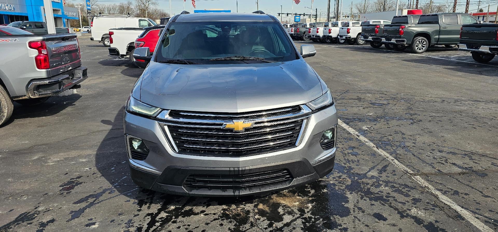 2023 Chevrolet Traverse LT Leather AWD