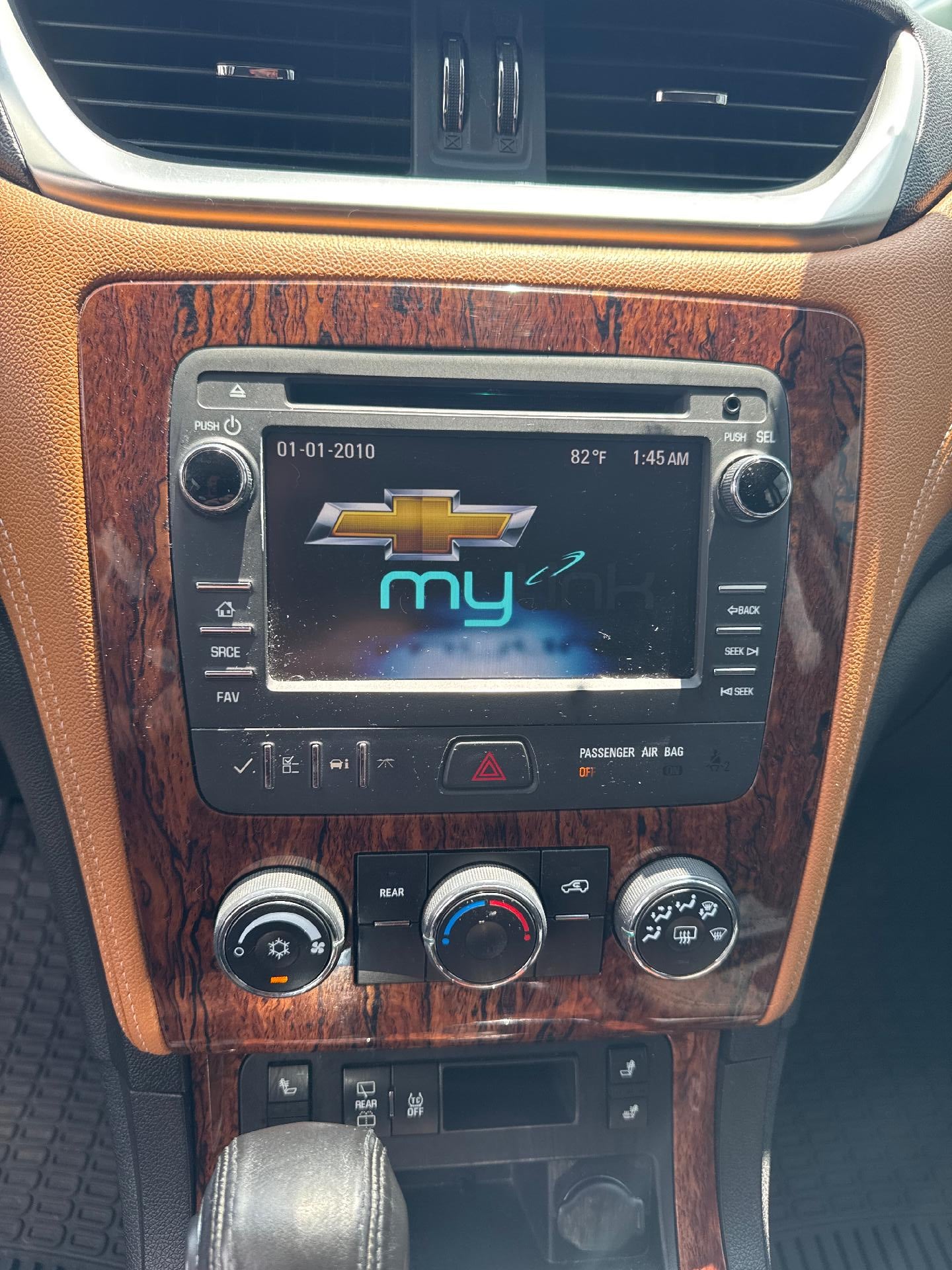 2013 Chevrolet Traverse LT FWD