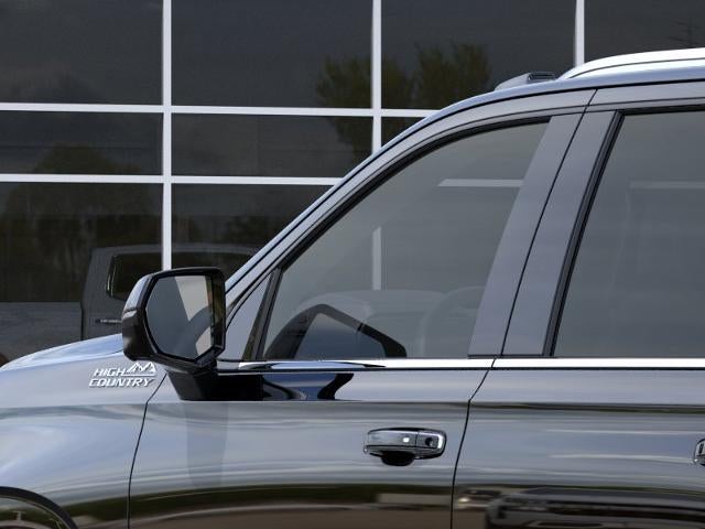 2026 Chevrolet Suburban High Country 4WD