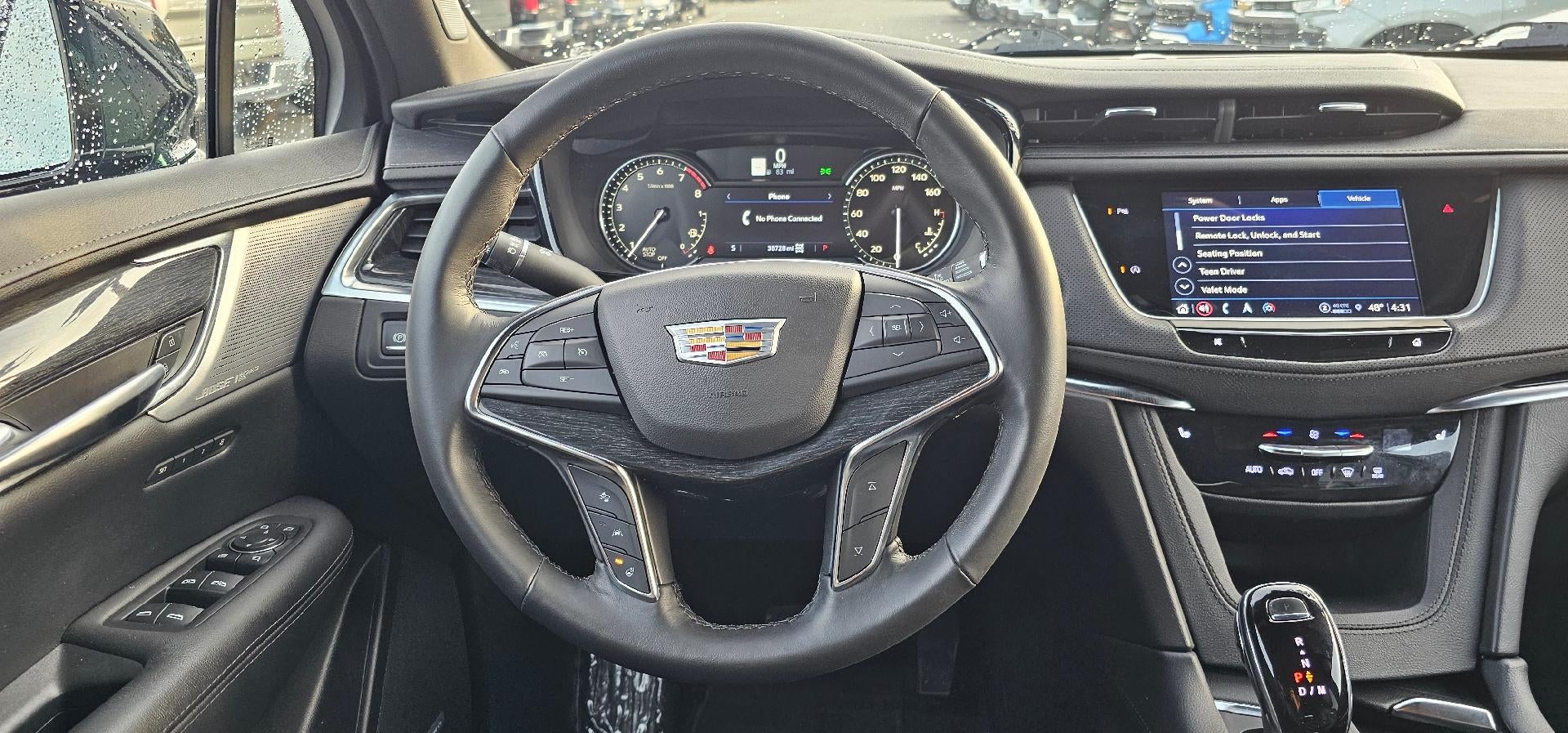 2022 Cadillac XT5 Premium Luxury