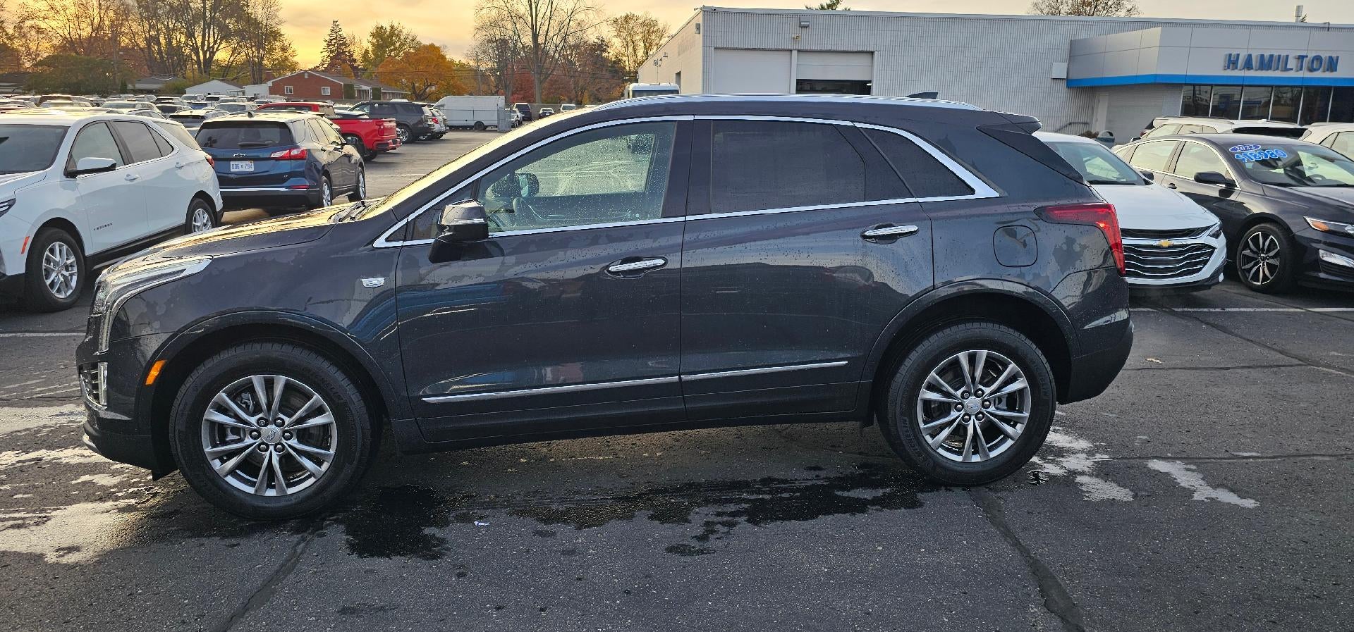 2022 Cadillac XT5 Premium Luxury