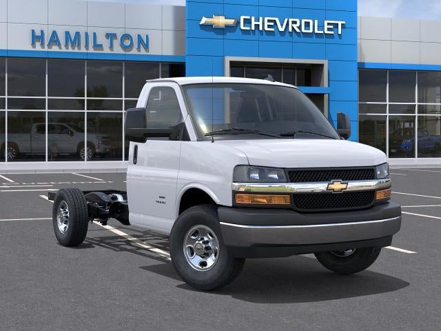 2026 Chevrolet Express Cutaway 3500 1WT RWD