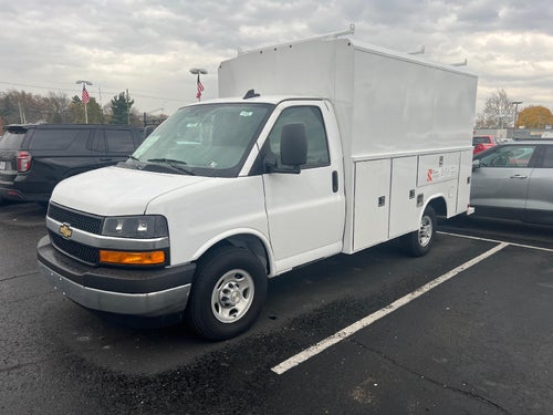 2024 Chevrolet Express Cutaway 3500 Base