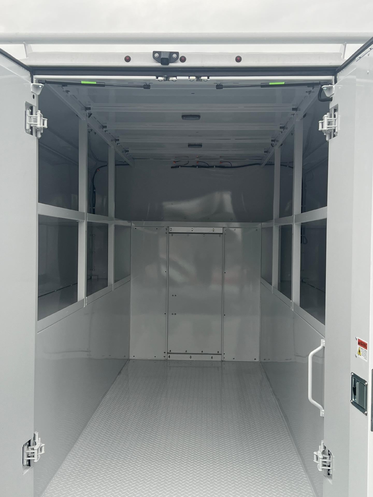 2024 Chevrolet Express Cutaway 3500 Base