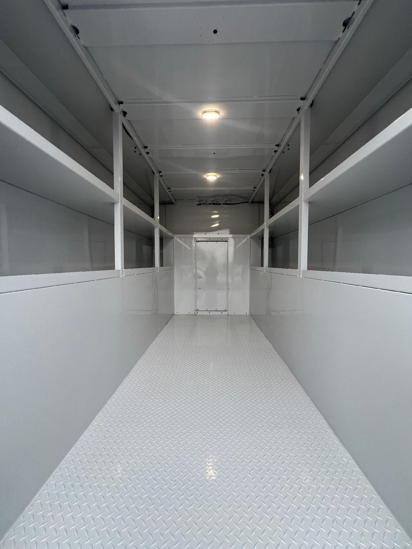 2024 Chevrolet Express Cutaway 3500 Base