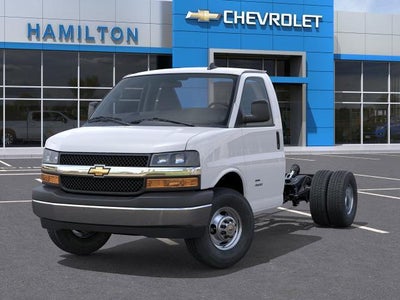 2026 Chevrolet Express Cutaway 3500 1WT RWD