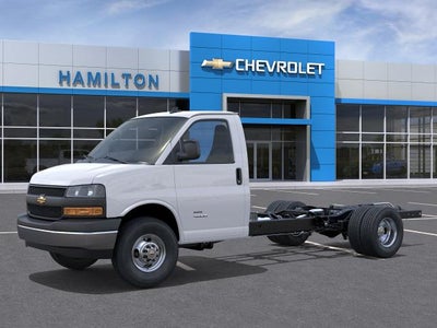 2025 Chevrolet Express Cutaway 3500 1WT RWD